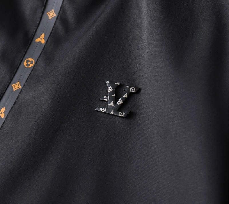 Youthful Louis Vuitton Outwear 137673