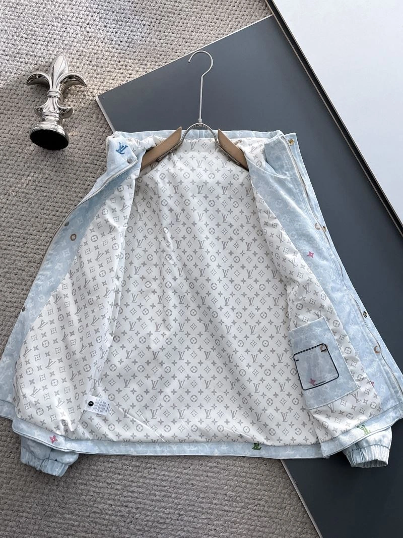 Neat Louis Vuitton Outwear 137666