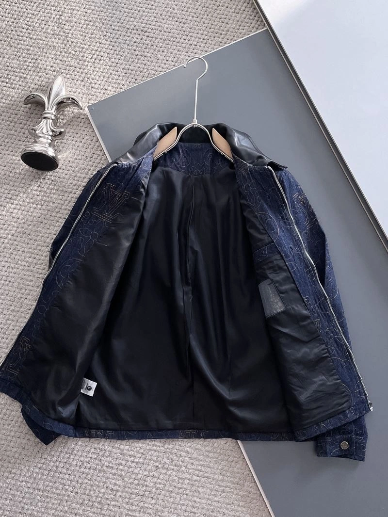 AllSeason Louis Vuitton Outwear 137667