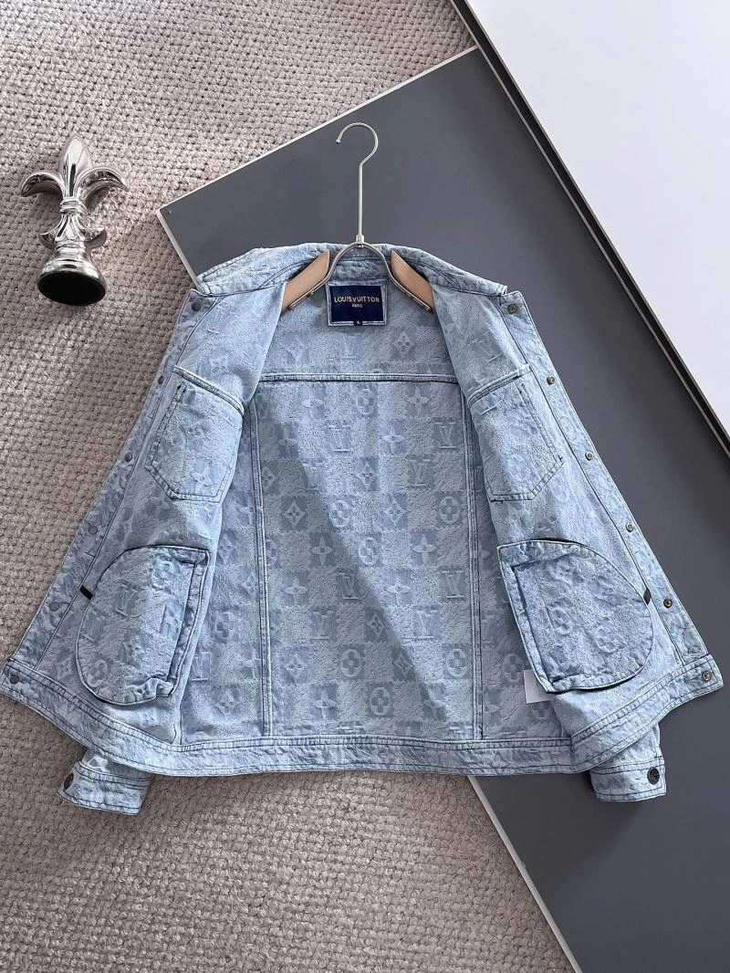 Louis Vuitton Outwear Stretchable 137670