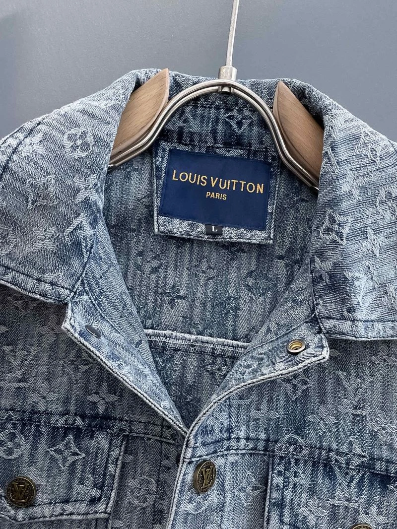 TimelessDesign Louis Vuitton Outwear 137663