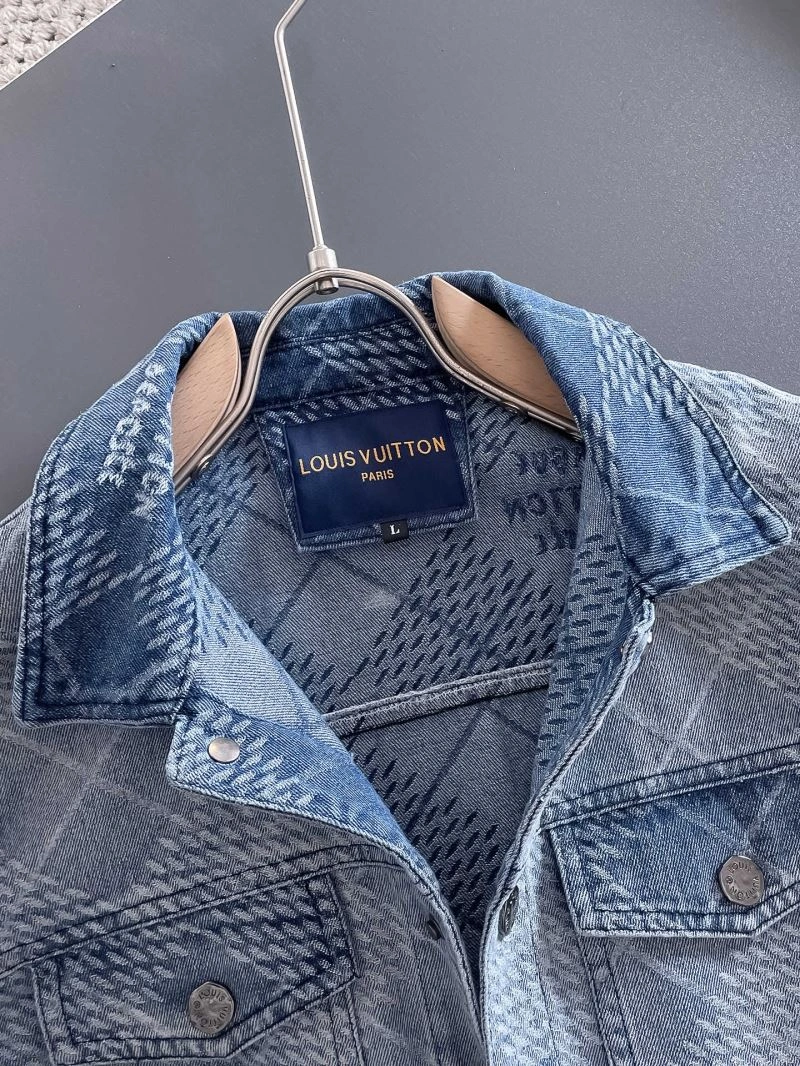 Louis Vuitton Outwear ModernLook 137672