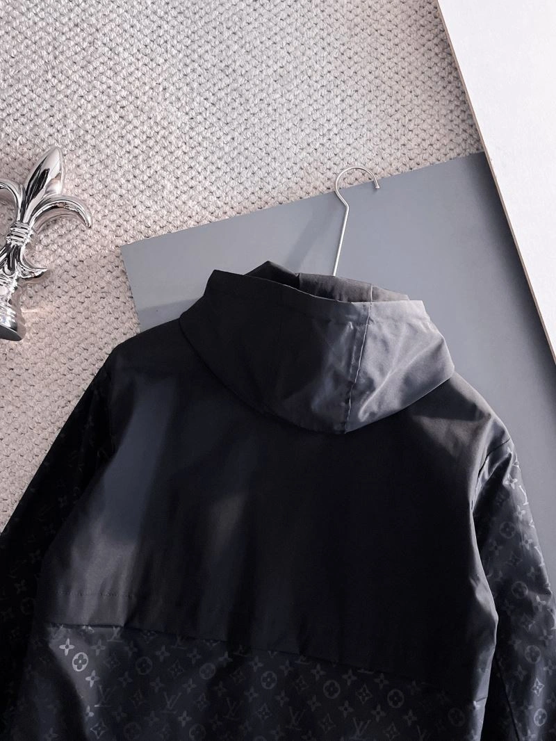 Louis Vuitton Outwear SmoothTexture 137656