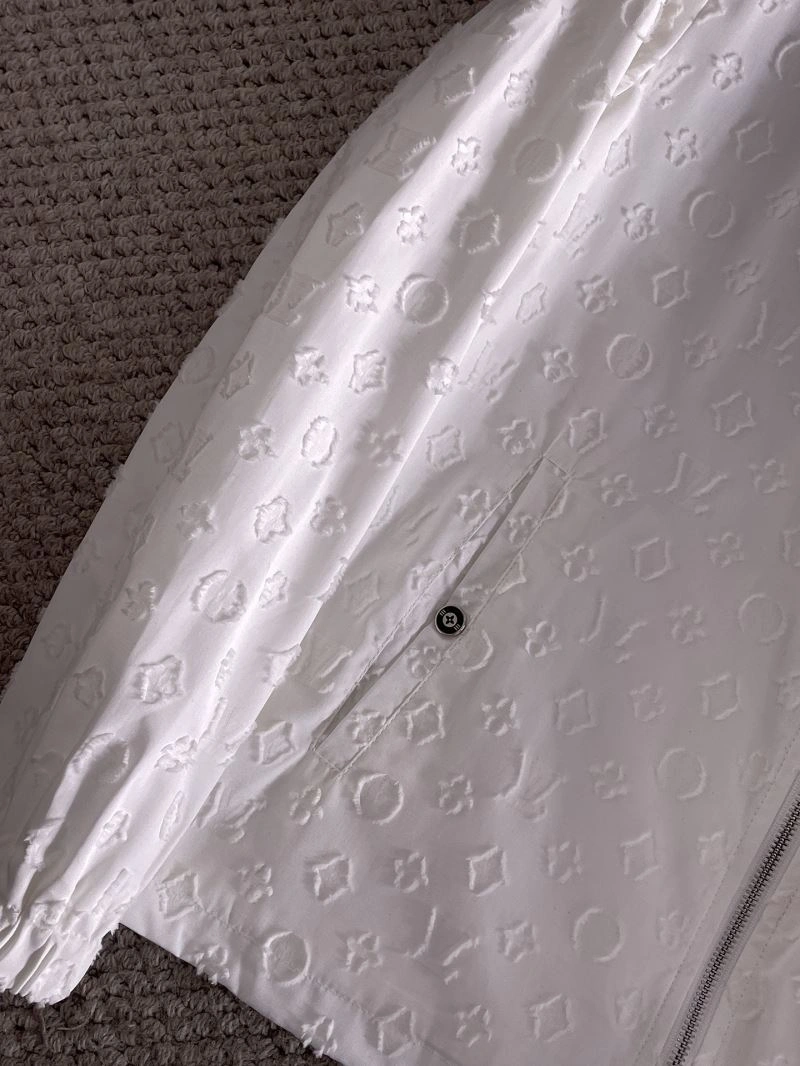 Upgraded Louis Vuitton Outwear 137655