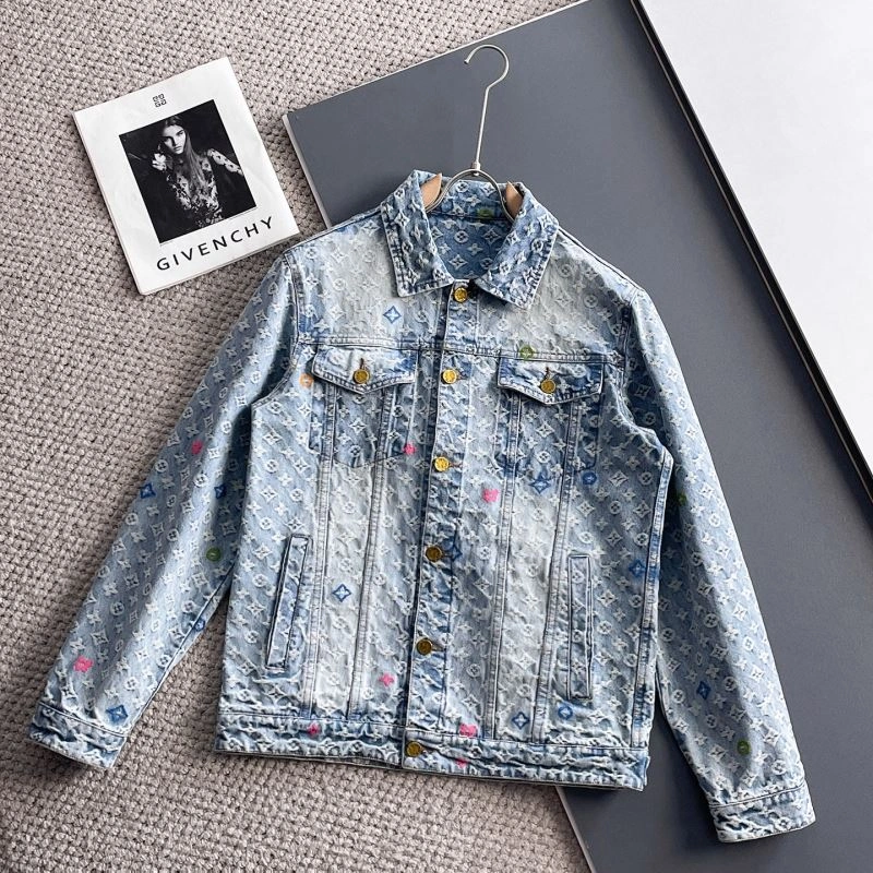 Louis Vuitton Outwear Youthful 137651