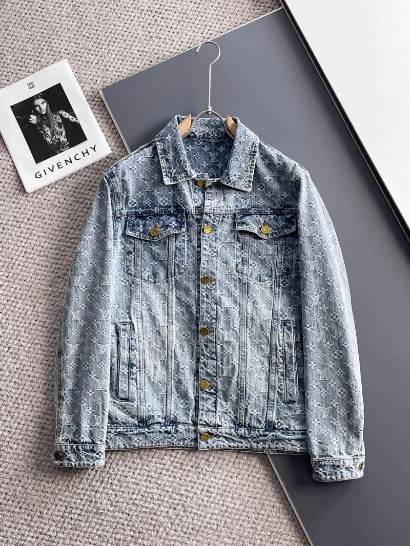 Modern Louis Vuitton Outwear 137647