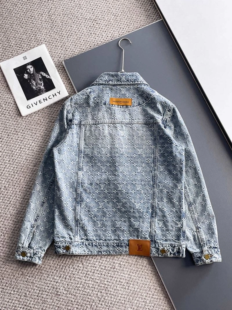 Modern Louis Vuitton Outwear 137647
