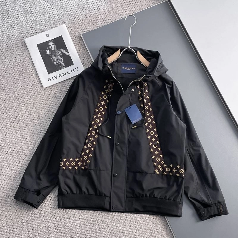 Louis Vuitton Outwear ModernLook 137643