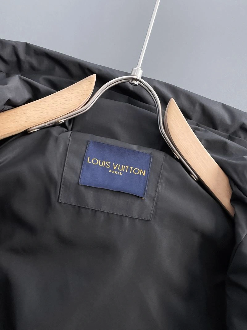 Louis Vuitton Outwear ModernLook 137643