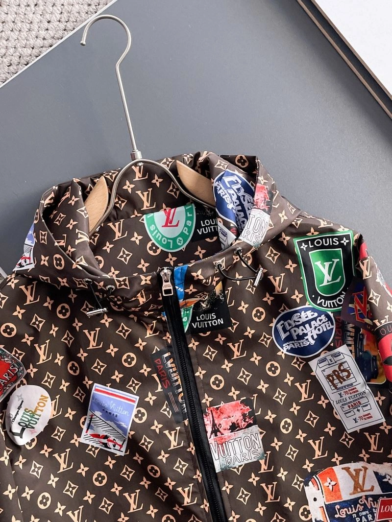 Louis Vuitton Outwear Stretchable 137641