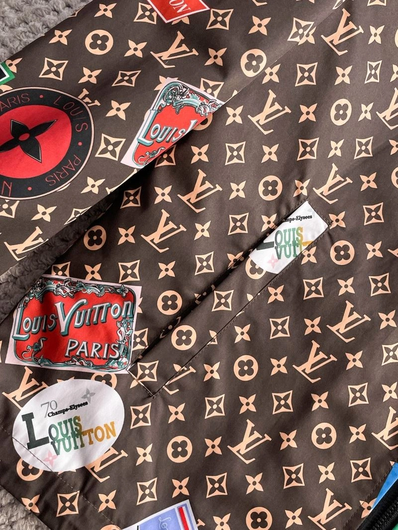 Louis Vuitton Outwear Stretchable 137641