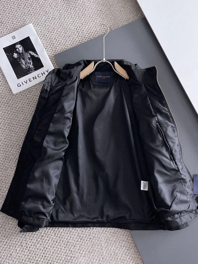 Louis Vuitton Outwear SmoothTexture 137639
