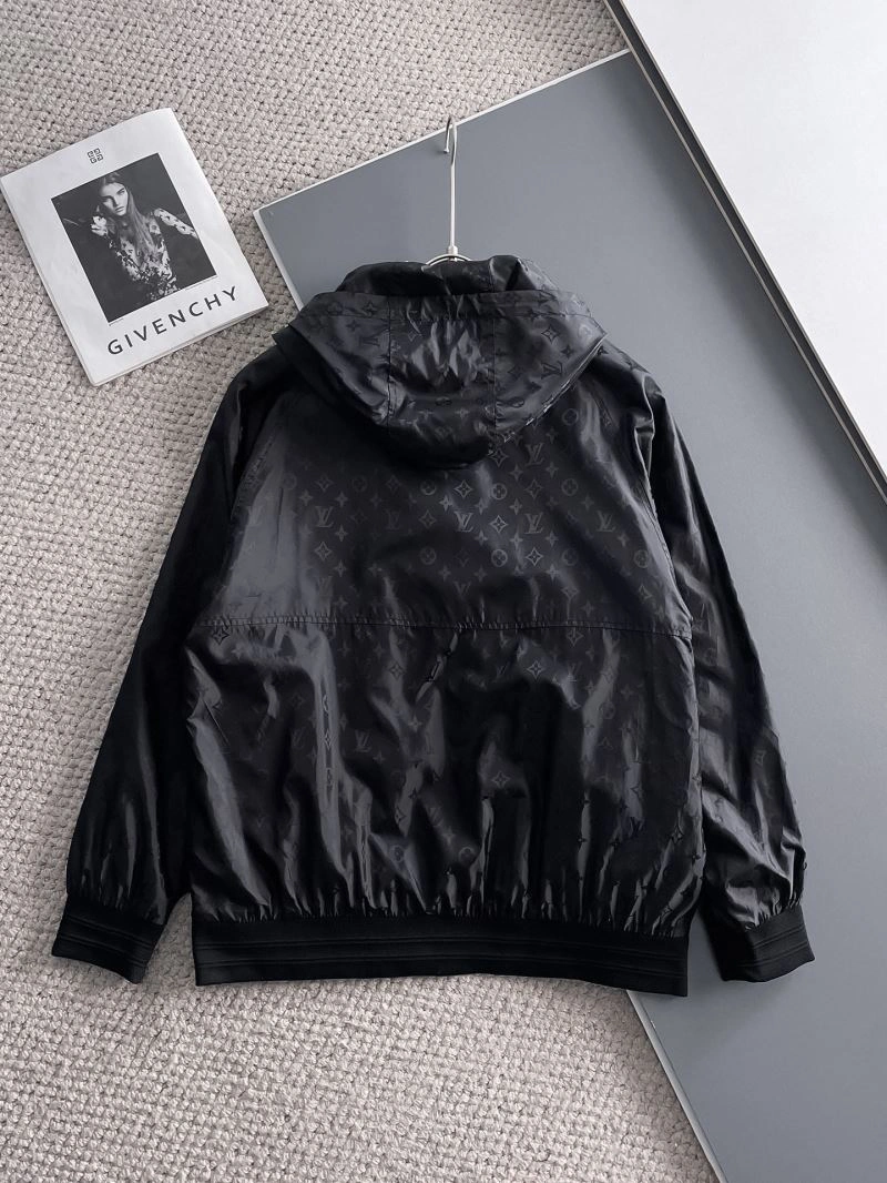 EasyCare Louis Vuitton Outwear 137628