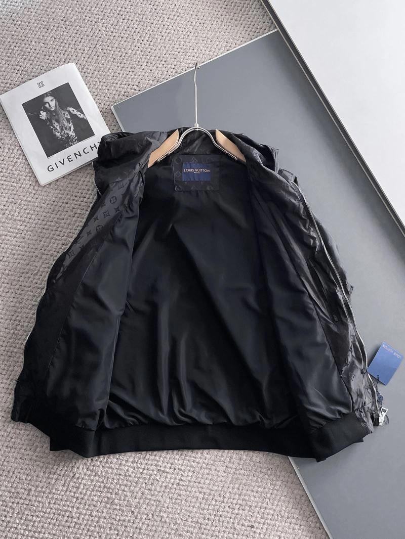 EasyCare Louis Vuitton Outwear 137628