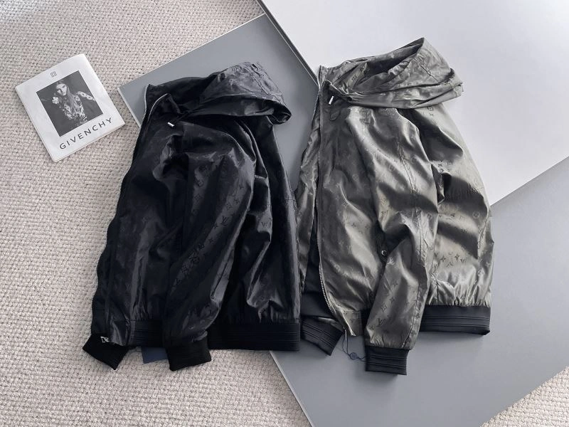 Louis Vuitton Outwear BestValue 137635