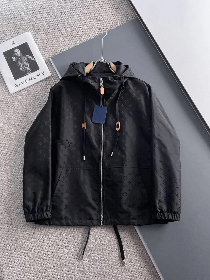 SoftTouch Louis Vuitton Outwear 137630