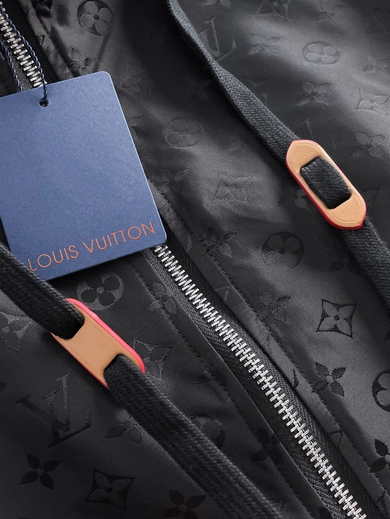 SoftTouch Louis Vuitton Outwear 137630