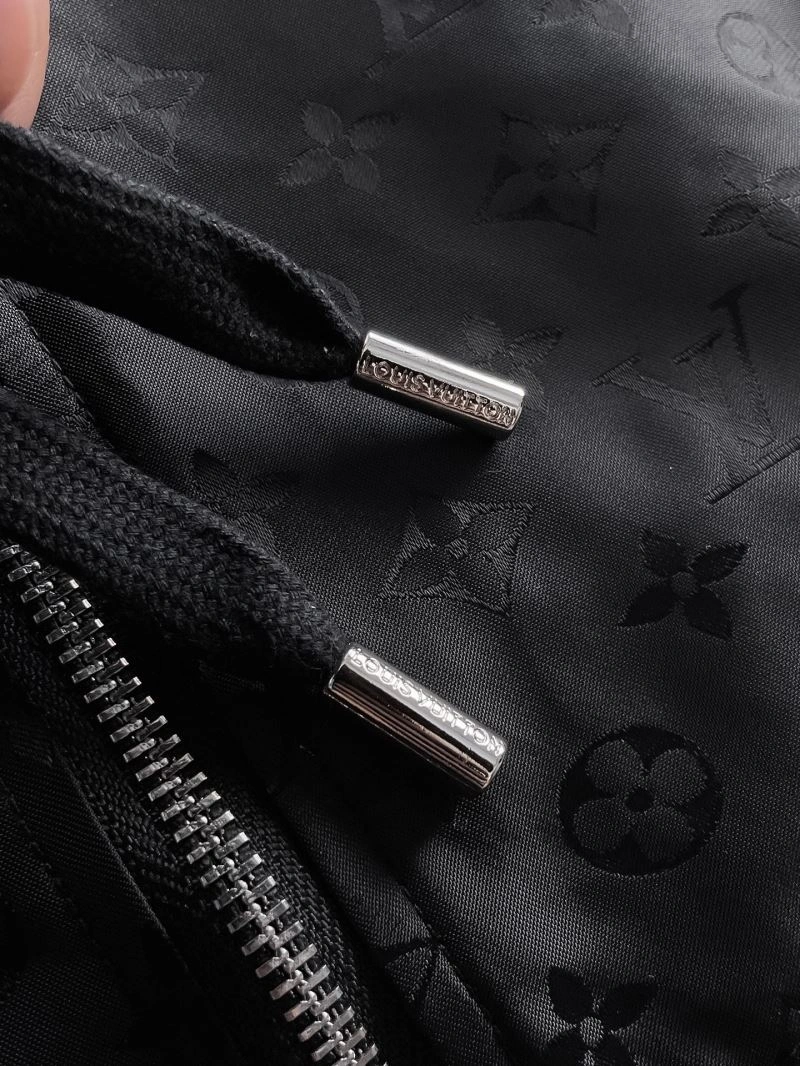 SoftTouch Louis Vuitton Outwear 137630
