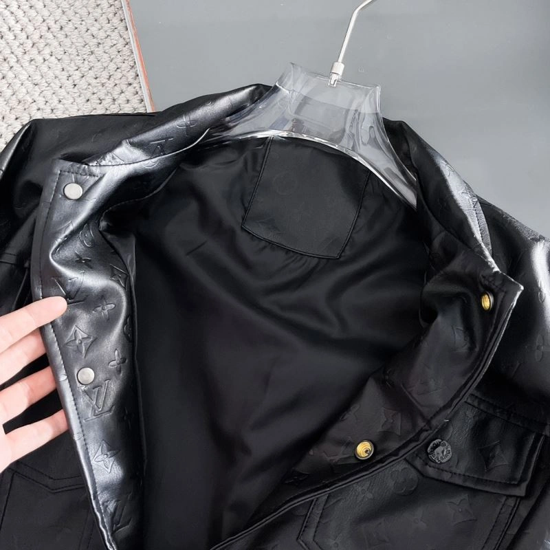 Louis Vuitton Outwear SmartChoice 137627