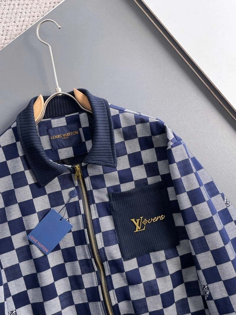 Louis Vuitton Outwear Vibrant 137633