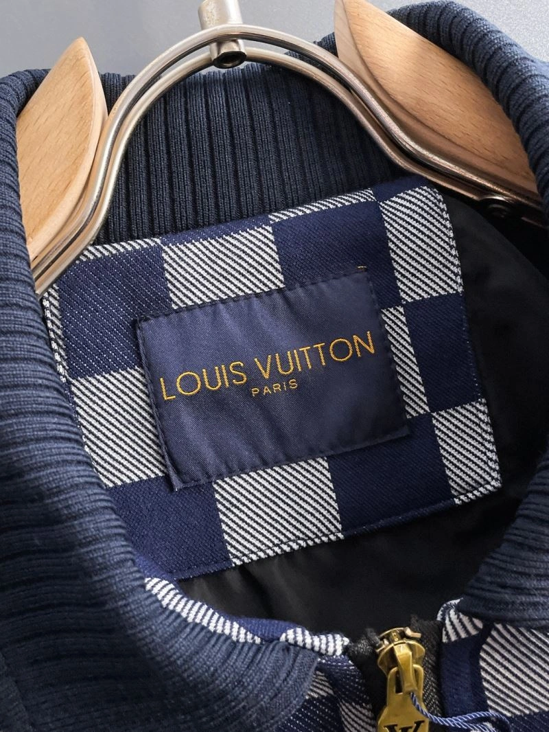 Louis Vuitton Outwear Vibrant 137633