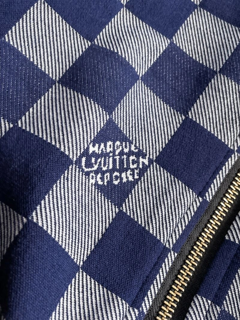 Louis Vuitton Outwear Vibrant 137633