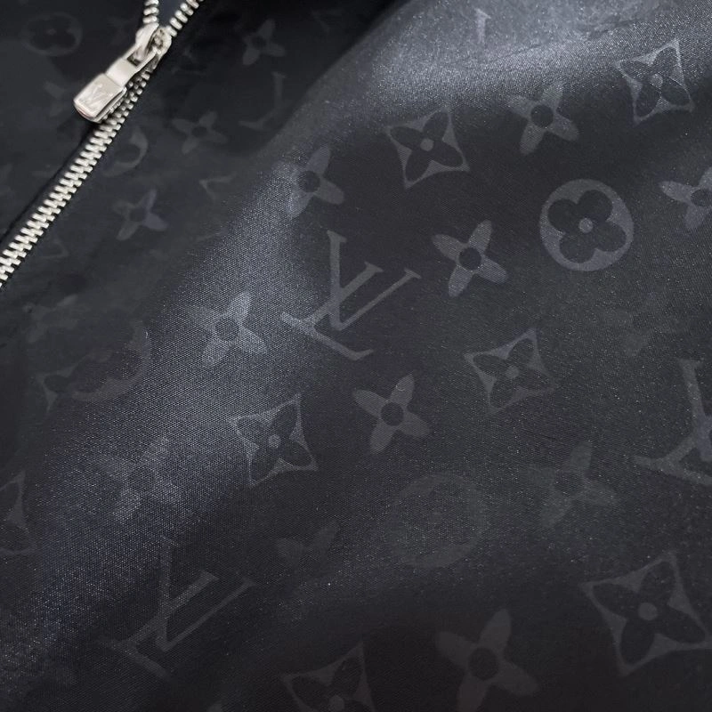 GoAnywhere Louis Vuitton Outwear 137624