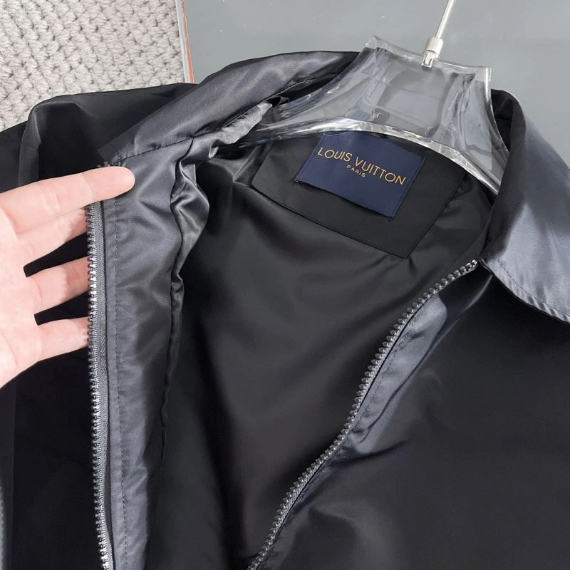 Comfortable Louis Vuitton Outwear 137615