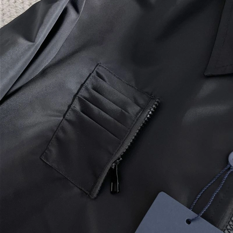 Comfortable Louis Vuitton Outwear 137615