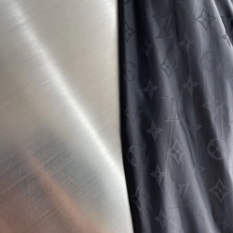 ModernLook Louis Vuitton Outwear 137619