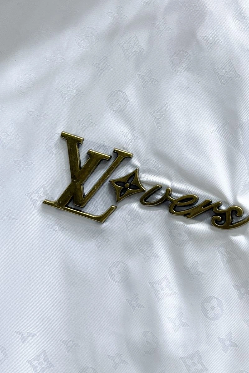 Durable Louis Vuitton Outwear 137610