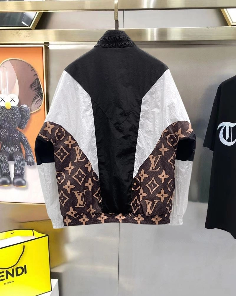 Louis Vuitton Outwear TimelessDesign 137614