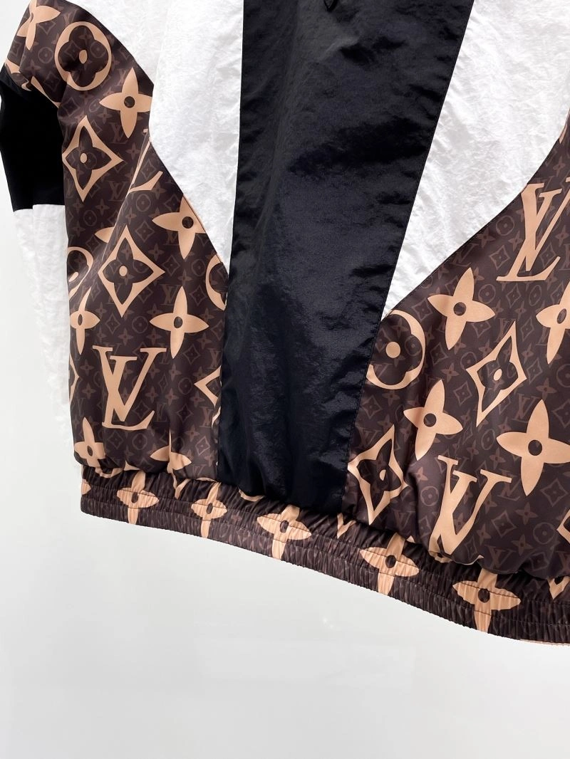 Louis Vuitton Outwear TimelessDesign 137614