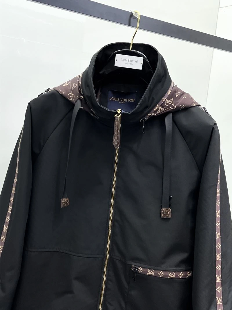 Louis Vuitton Outwear Comfortable 137609