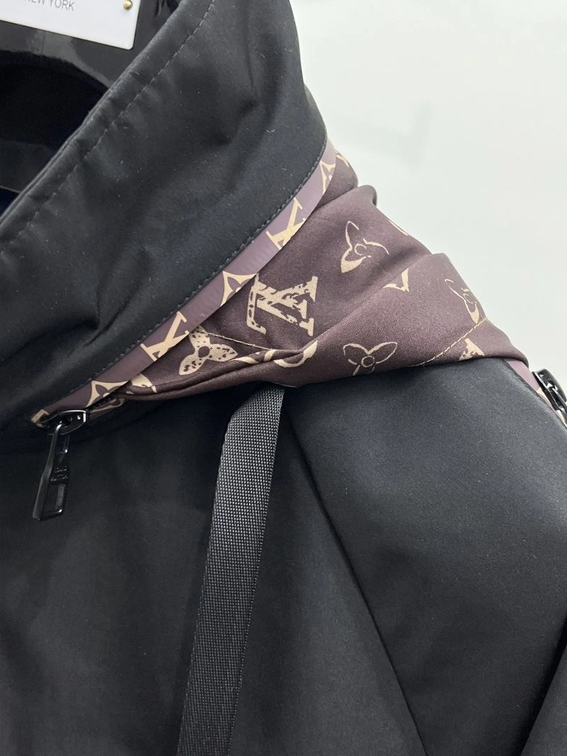 Louis Vuitton Outwear Comfortable 137609