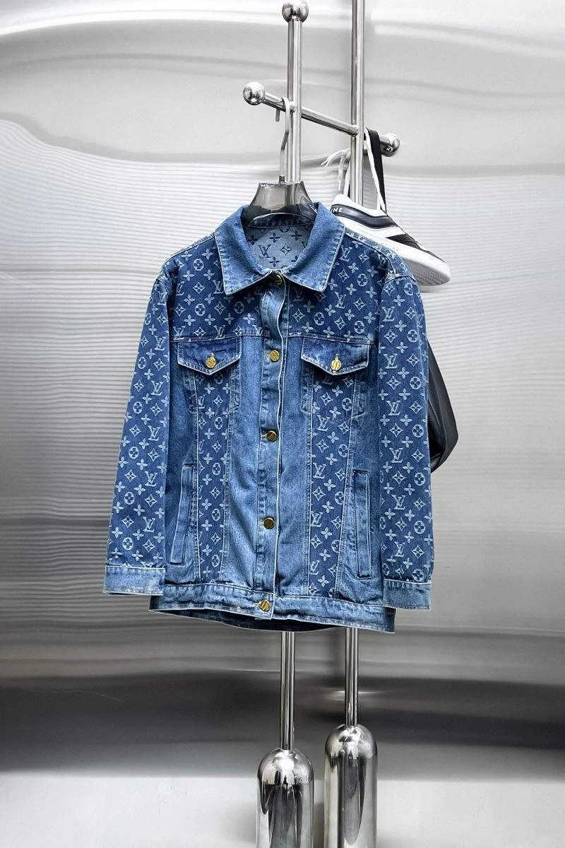 Louis Vuitton Outwear EasyMatch 137607