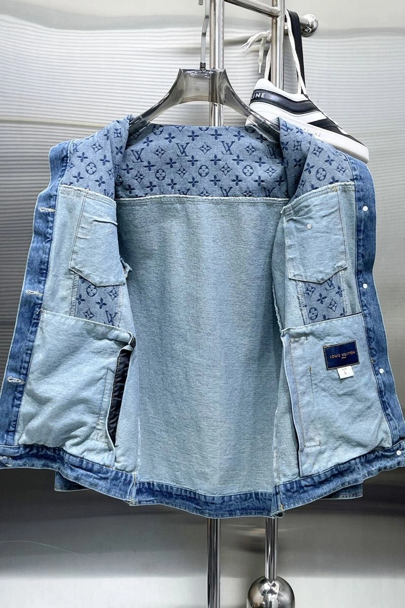Louis Vuitton Outwear EasyMatch 137607