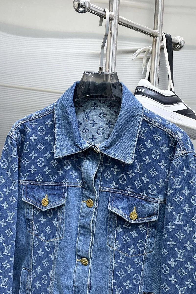 Louis Vuitton Outwear EasyMatch 137607