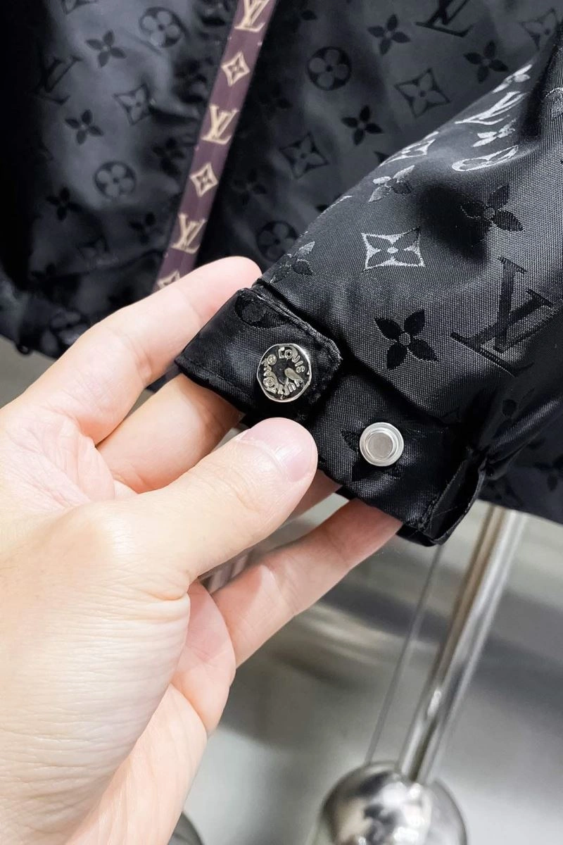 Louis Vuitton Outwear Affordable 137606