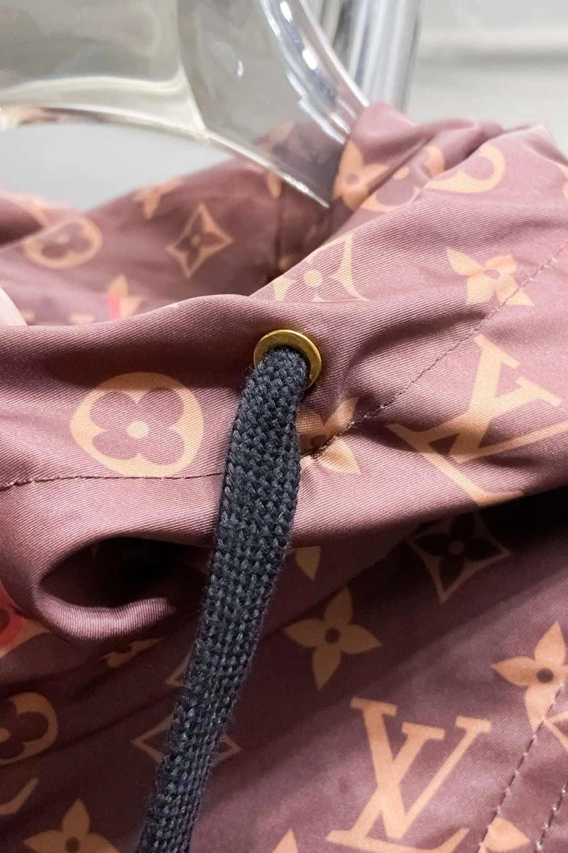 Louis Vuitton Outwear Lightweight 137604