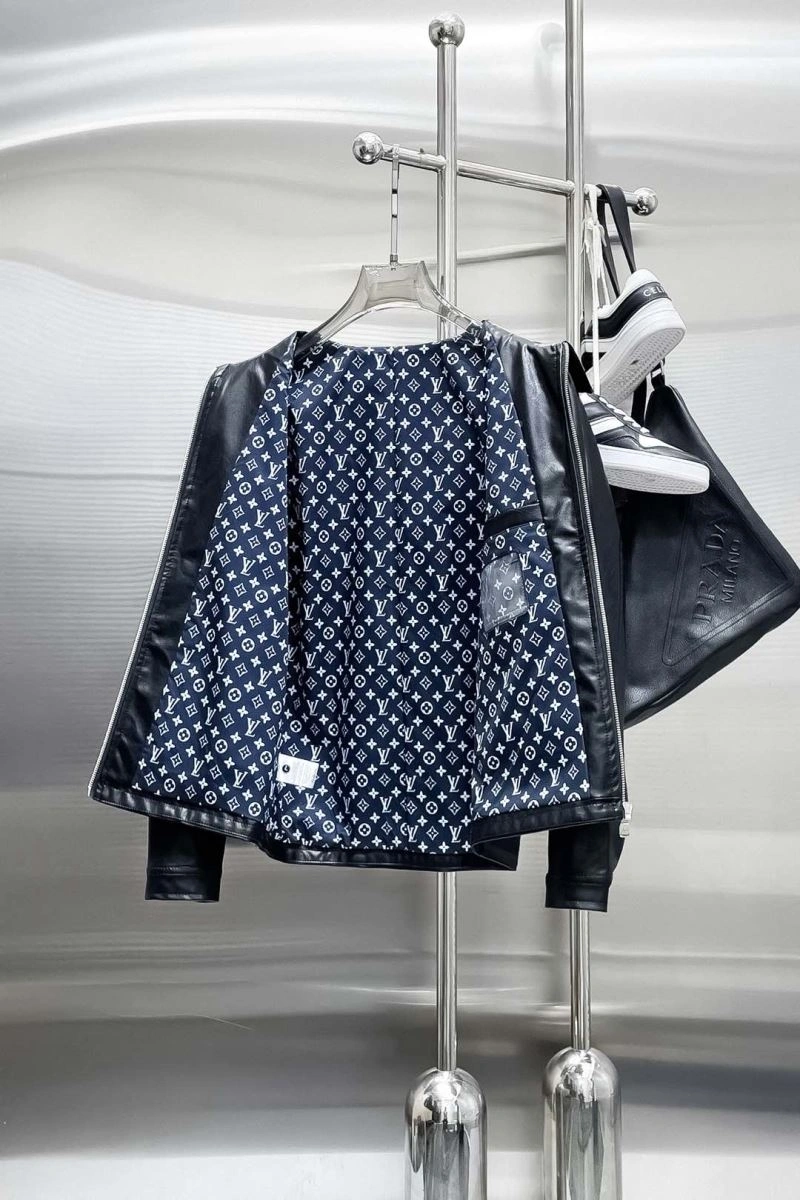 EasyCare Louis Vuitton Outwear 137601