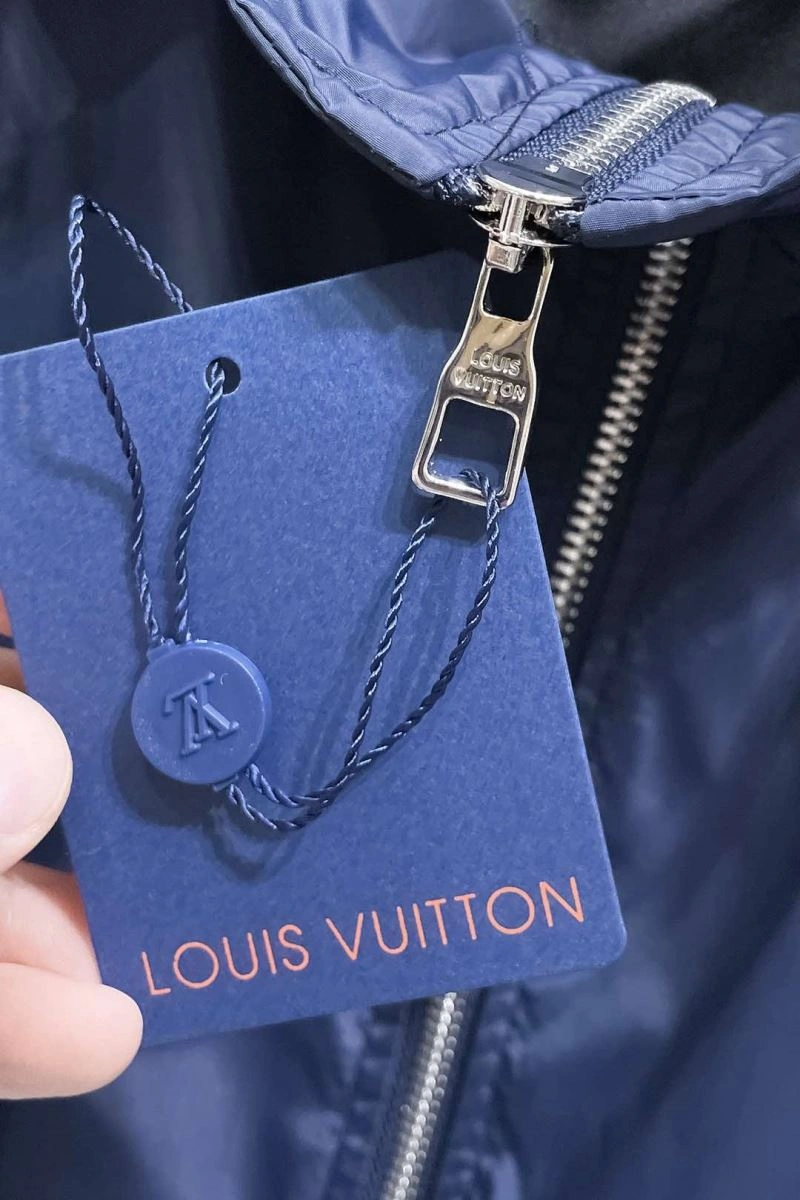 Louis Vuitton Outwear Soft 137605