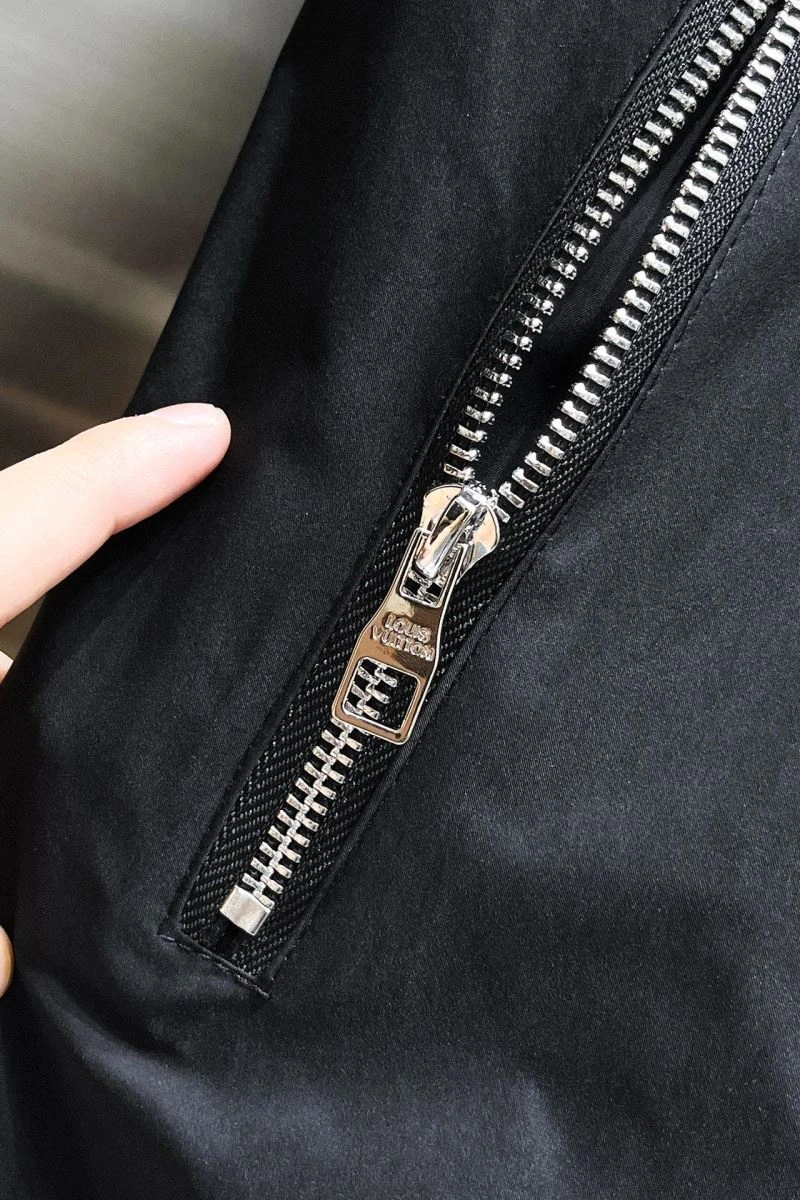 Louis Vuitton Outwear UrbanChic 137600