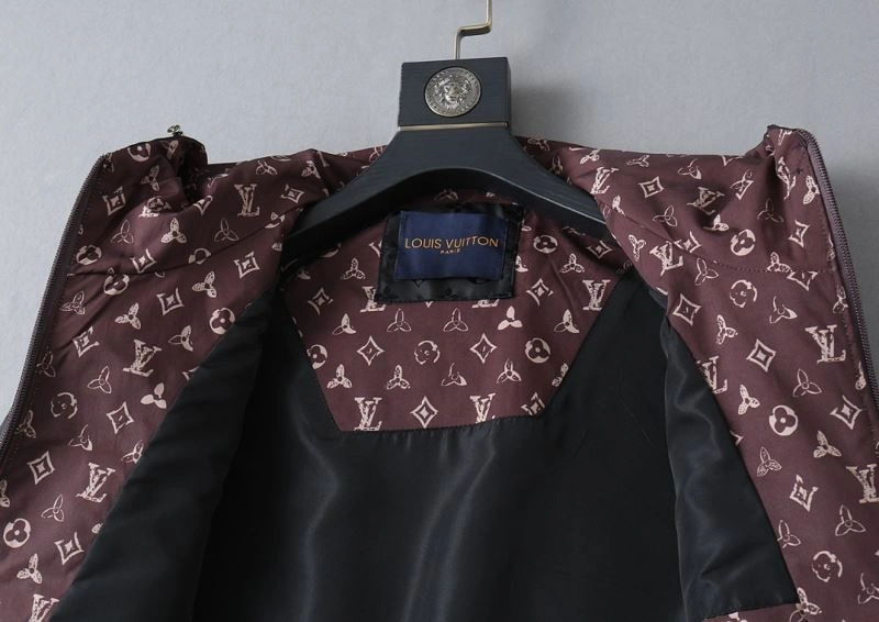 Louis Vuitton Outwear Contemporary 137597