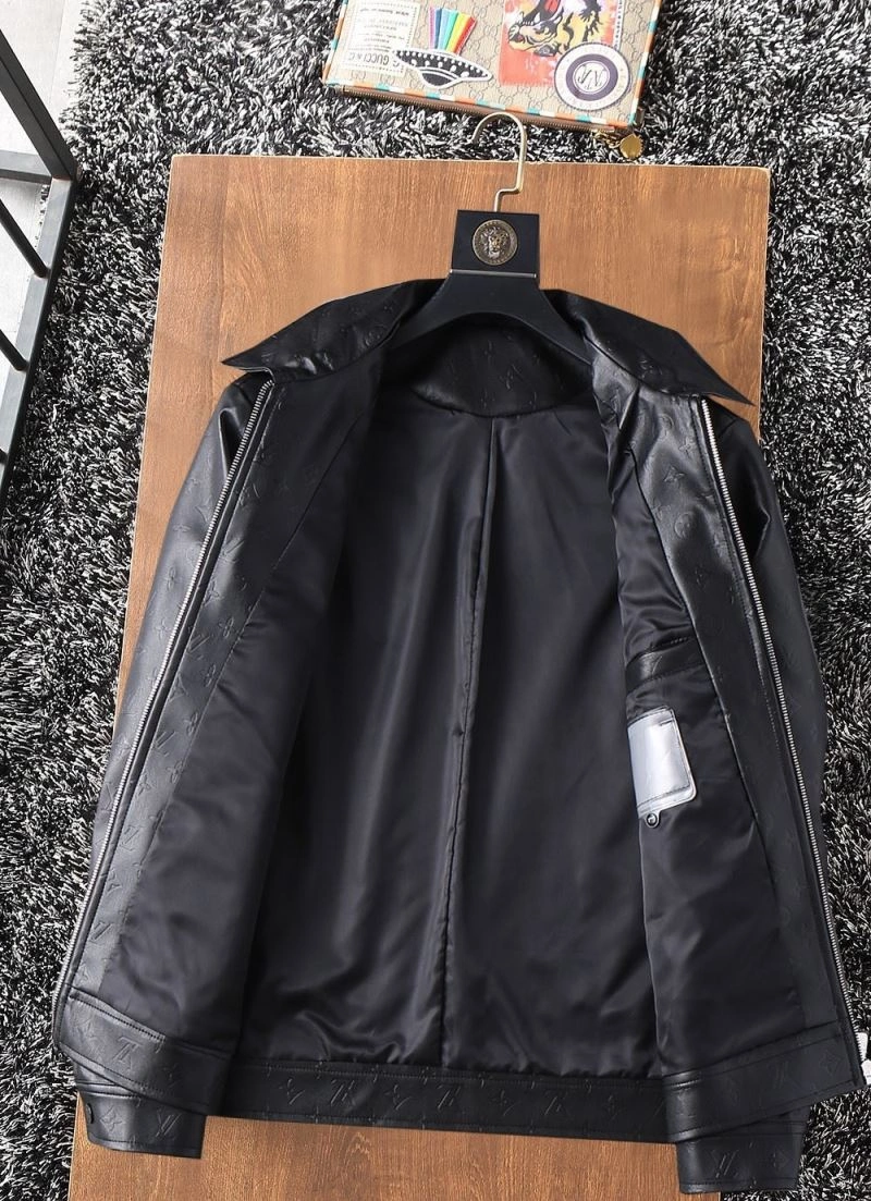 Louis Vuitton Outwear TravelReady 137586