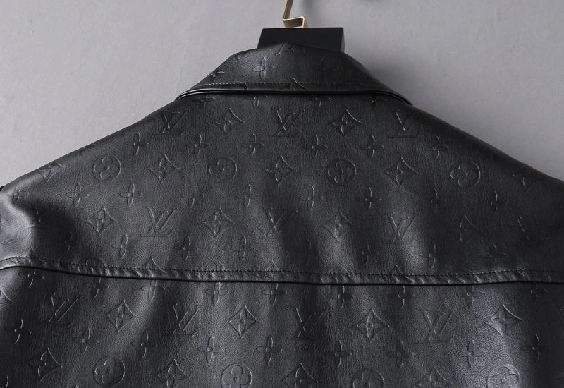 Louis Vuitton Outwear TravelReady 137586