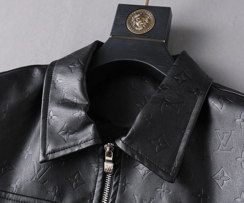 Louis Vuitton Outwear TravelReady 137586