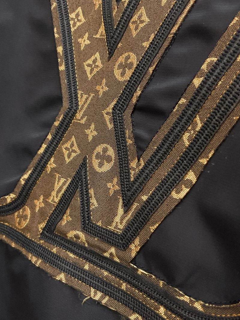 Louis Vuitton Outwear TechFriendly 137592