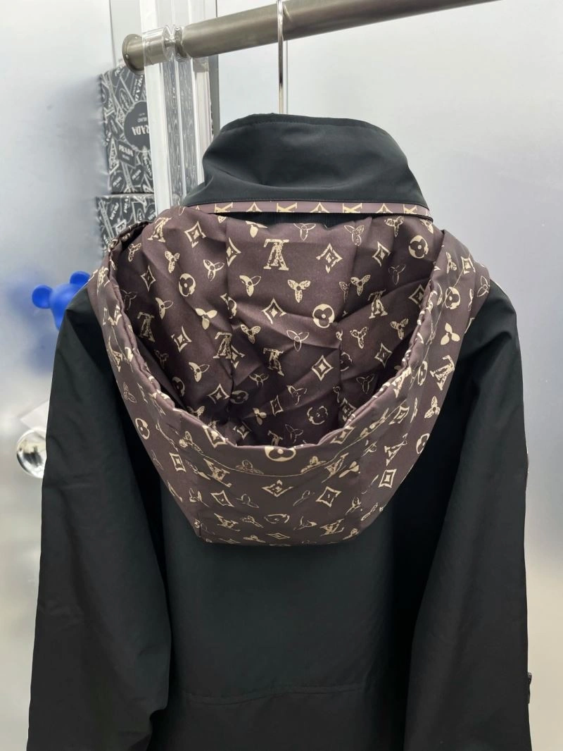 Louis Vuitton Outwear Minimalist 137585