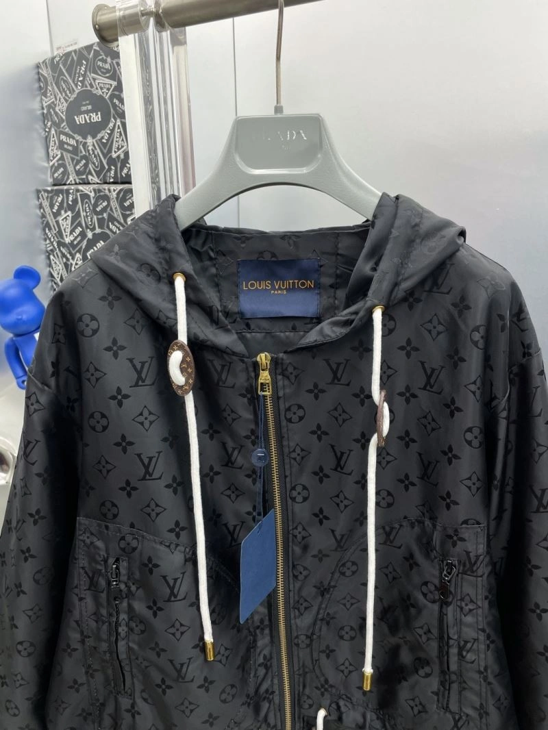 Louis Vuitton Outwear HighPerformance 137580